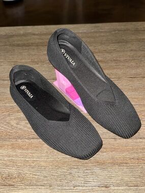 VIVAIA Margot 2.0 Square-Toe V-Cut Ballet Flats Black